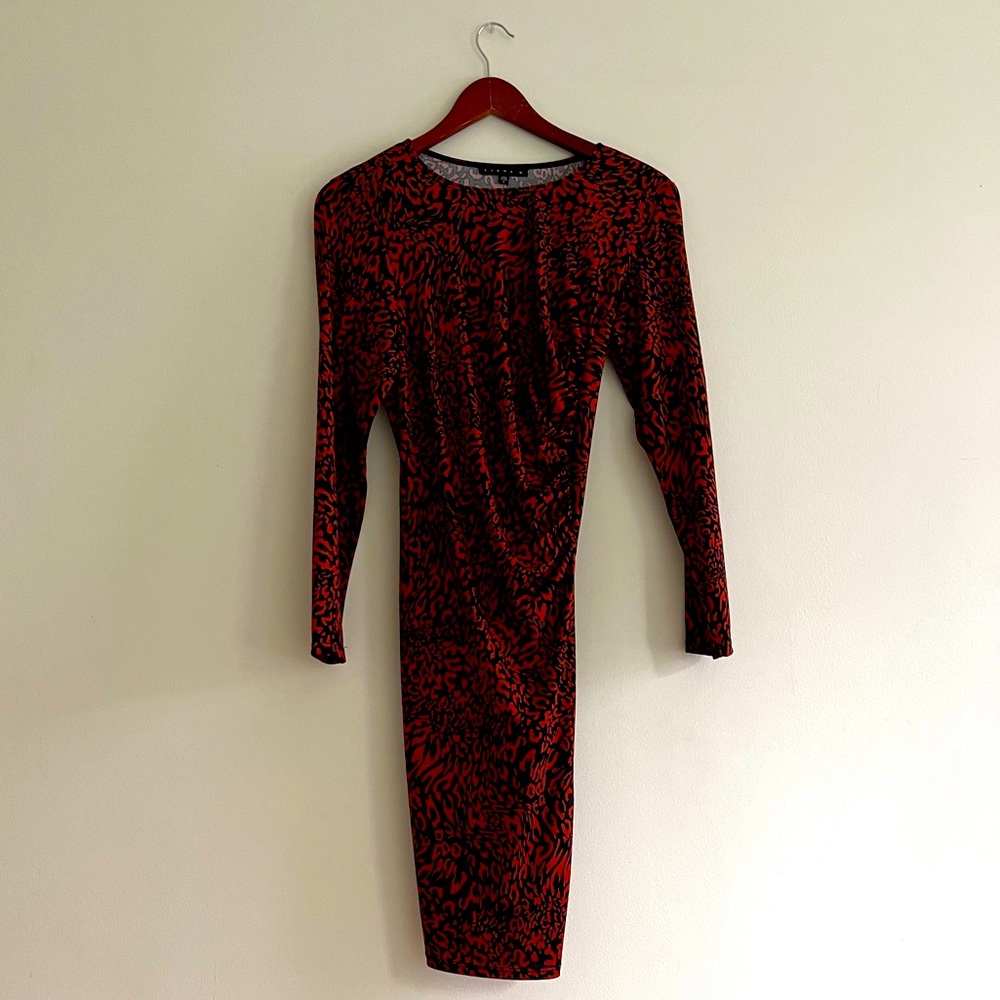 Holidays in Macy’s Style! MRed Tiana B Pencil Dress - size L - Retail $49